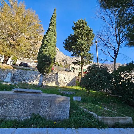 Morska Postelja - Sea Bed Apartman Omiš Kültér fotó